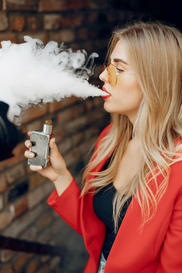Are E Cigarettes Dangerous Unveiling the Risks and Health Concerns