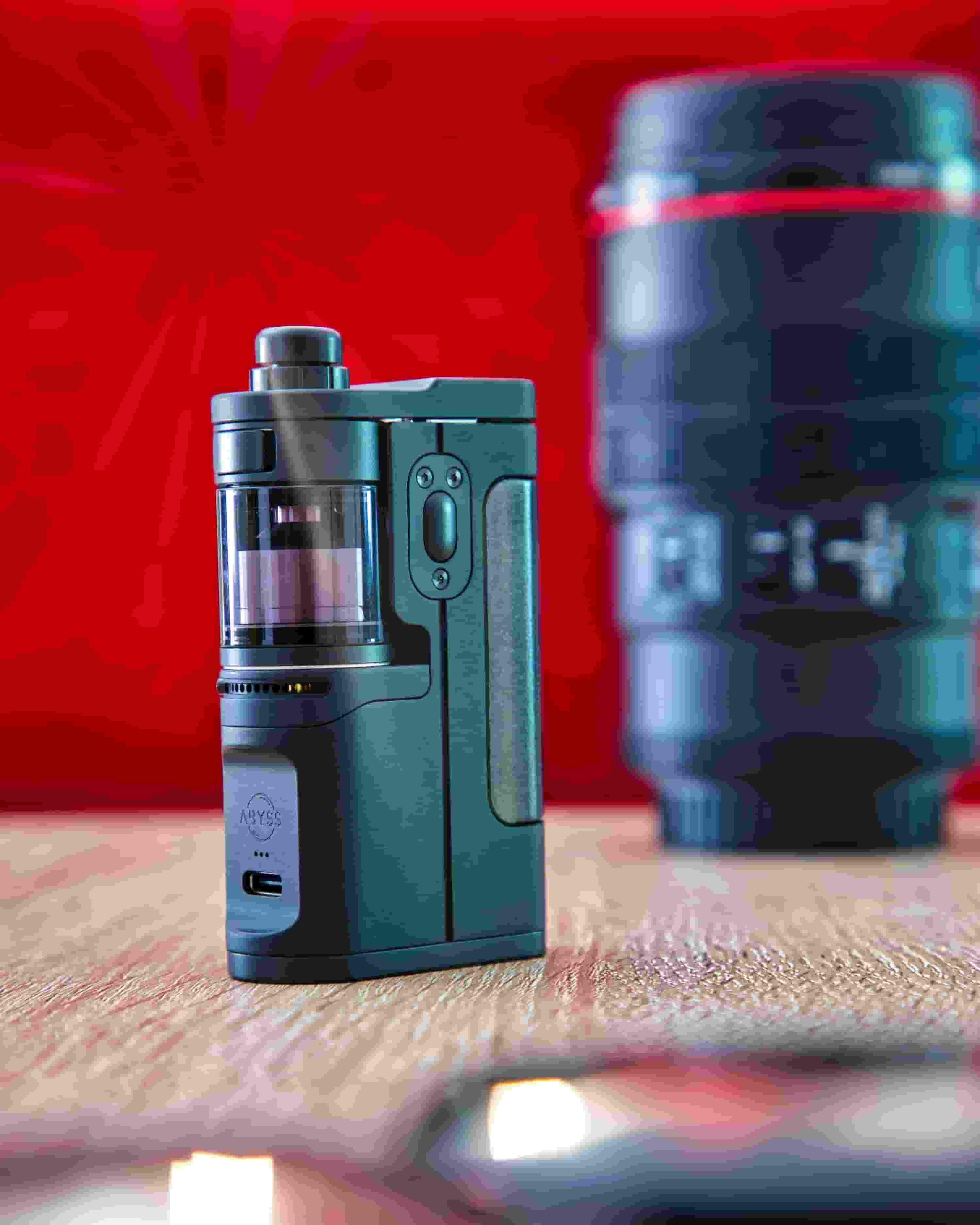 E-dym and the Truth About Can e Cigarettes Cause Pneumonia Risks Explored