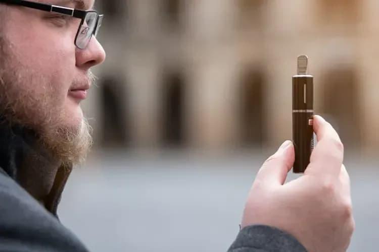 český vape shop investigates e cigarettes bad claims and offers practical vaping safety tips