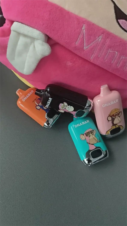 LeoVegas | Exploring the Differences: Are Vapes and E-Cigarettes the Same?