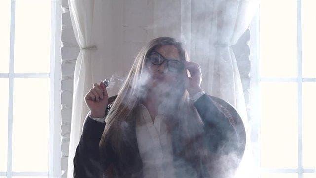 IBvape safety and legal FAQ on e cigarett åldersgräns in Sweden with IBvape buying tips