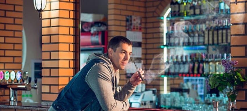 Why poker online trends and no smoking e cigarettes signs matter for modern casino and bar policies