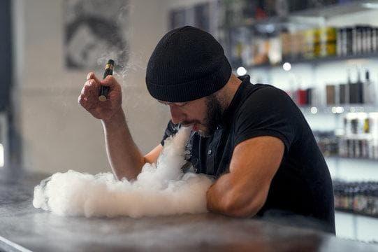 Trực tiếp bóng đá streaming trends and why brands of electronic cigarettes are targeting sports fans